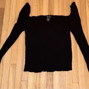 Timing Black Off-the-Shoulder Sweater with Ribbed Texture
